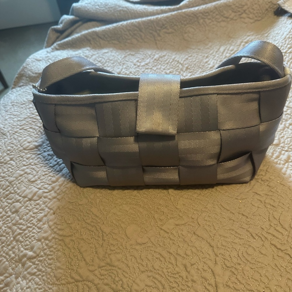 Harvey’s seatbelt bag Elegant Silver Woven Women's Bag - Picture 7 of 7